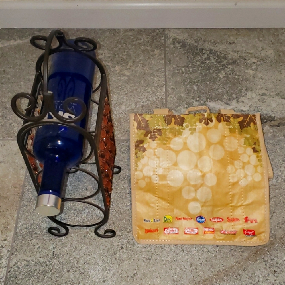 Standing, Metal, 3 Bottle, Beaded, Wine Rack